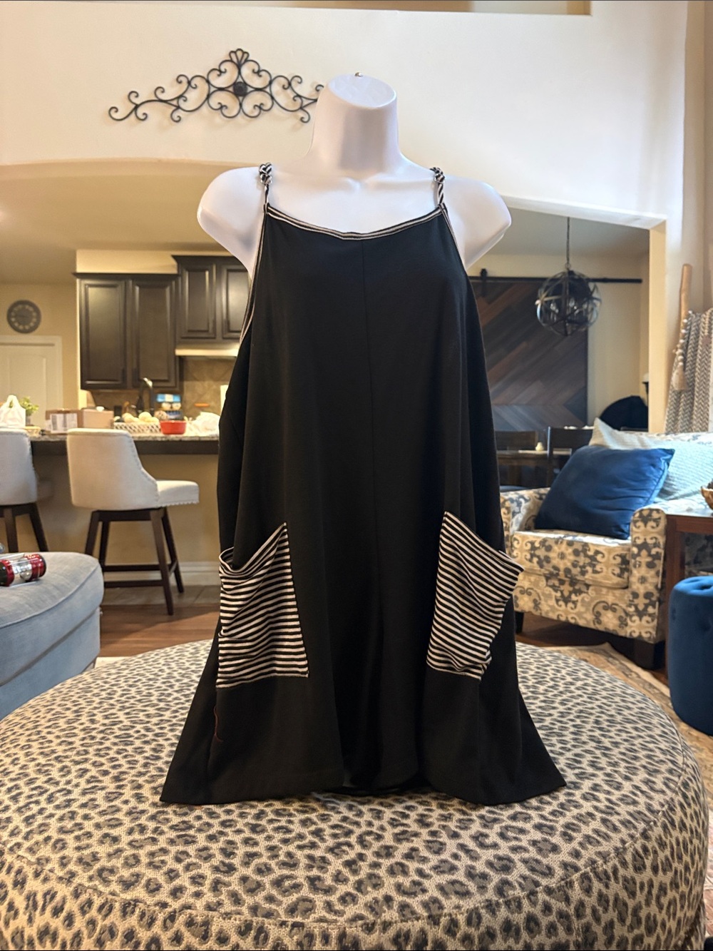 Black Striped Pocket Romper - Women's Casual Sleeveless Romper